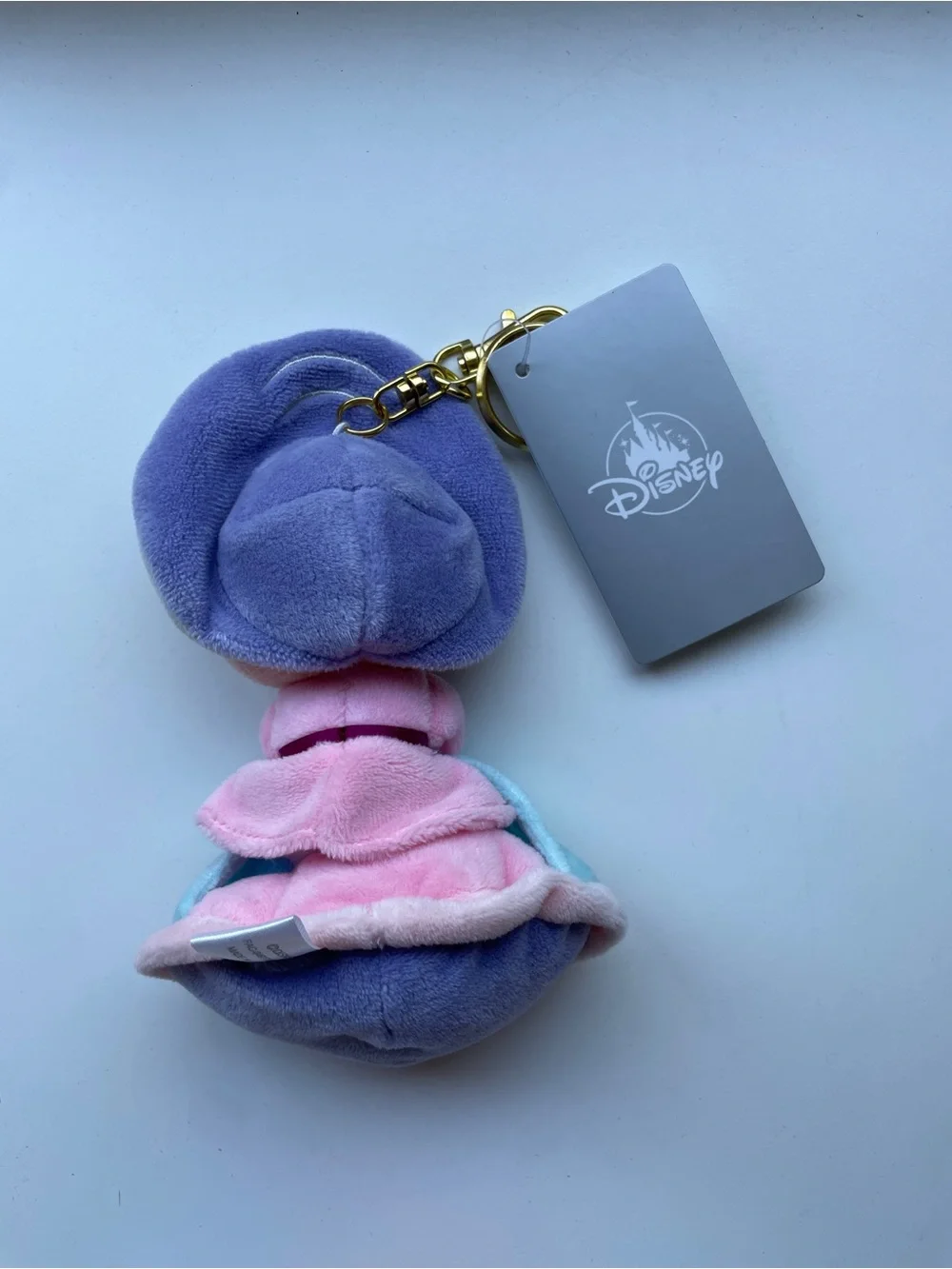 Oyster - Alice in Wonderland Disney Plush Keychain from Tokyo Disney - Picture 2 of 4